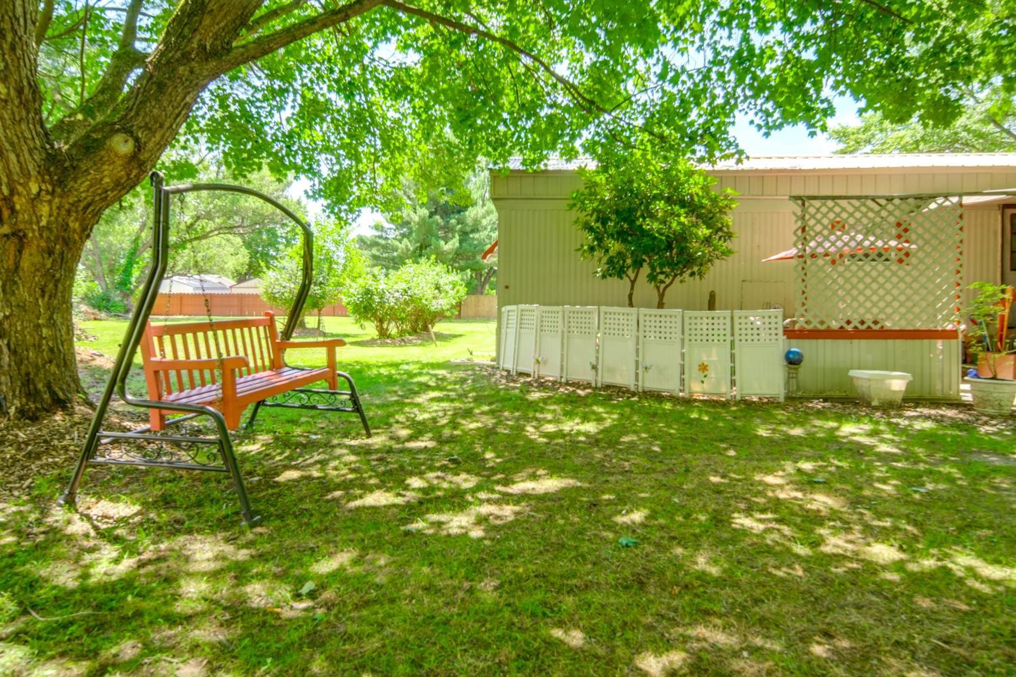 Andover Near State Park With Patio And Yard! Holiday home