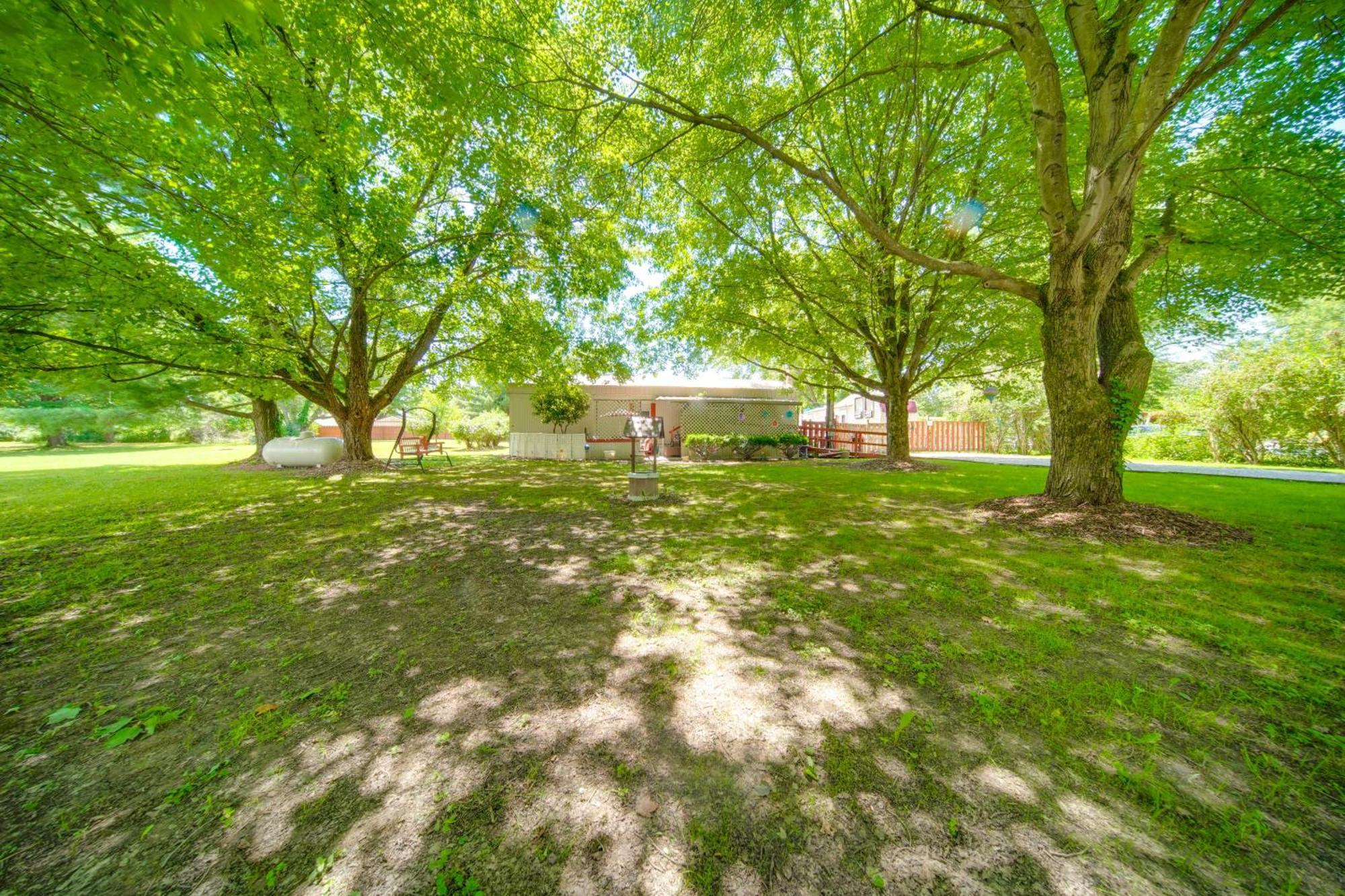 Holiday home Andover Near State Park With Patio And Yard!