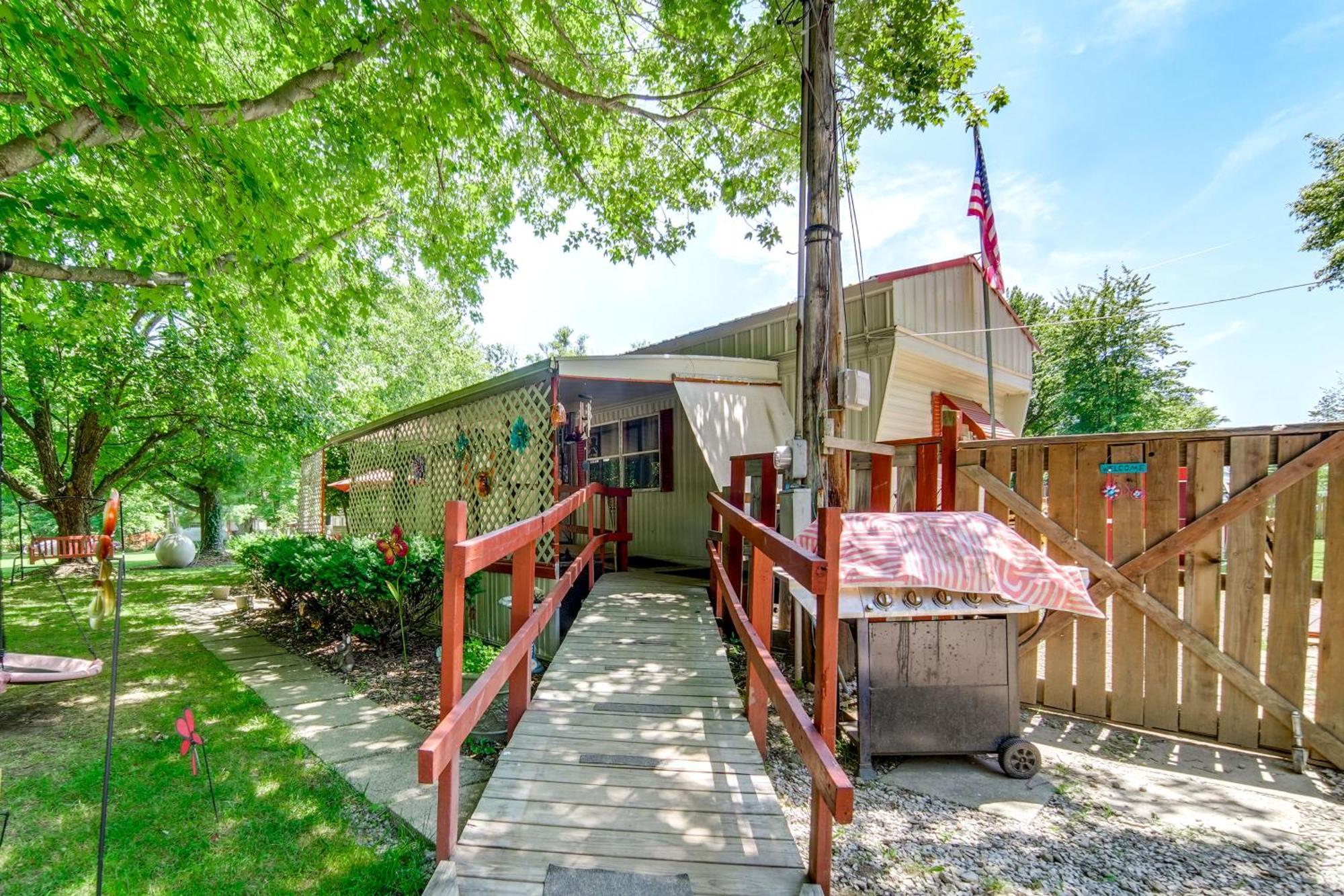 Holiday home Andover Near State Park With Patio And Yard!